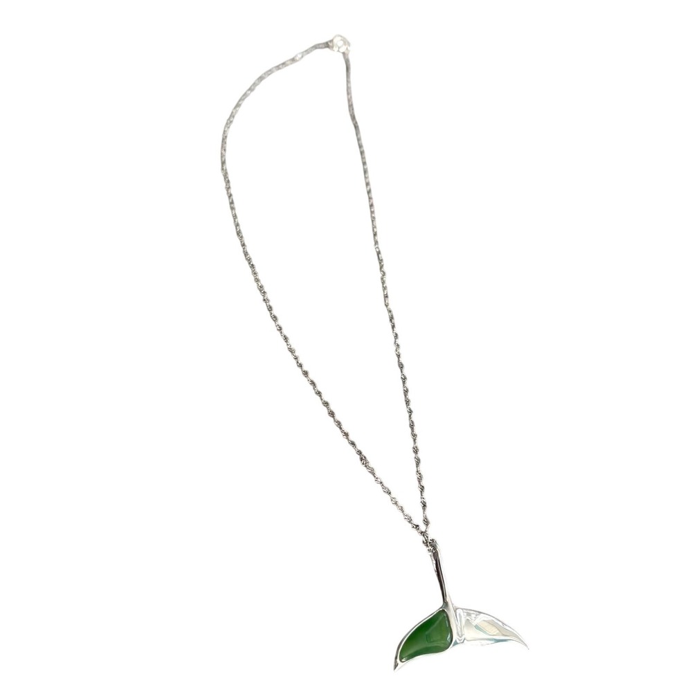 Sterling Silver Whale Tail Necklace Green Stone & Sterling Silver Twist Chain